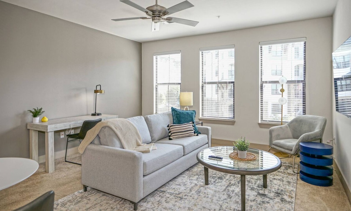 Crestline Heights Apartment | Modern Apartment in Prime Location (ID1246)
