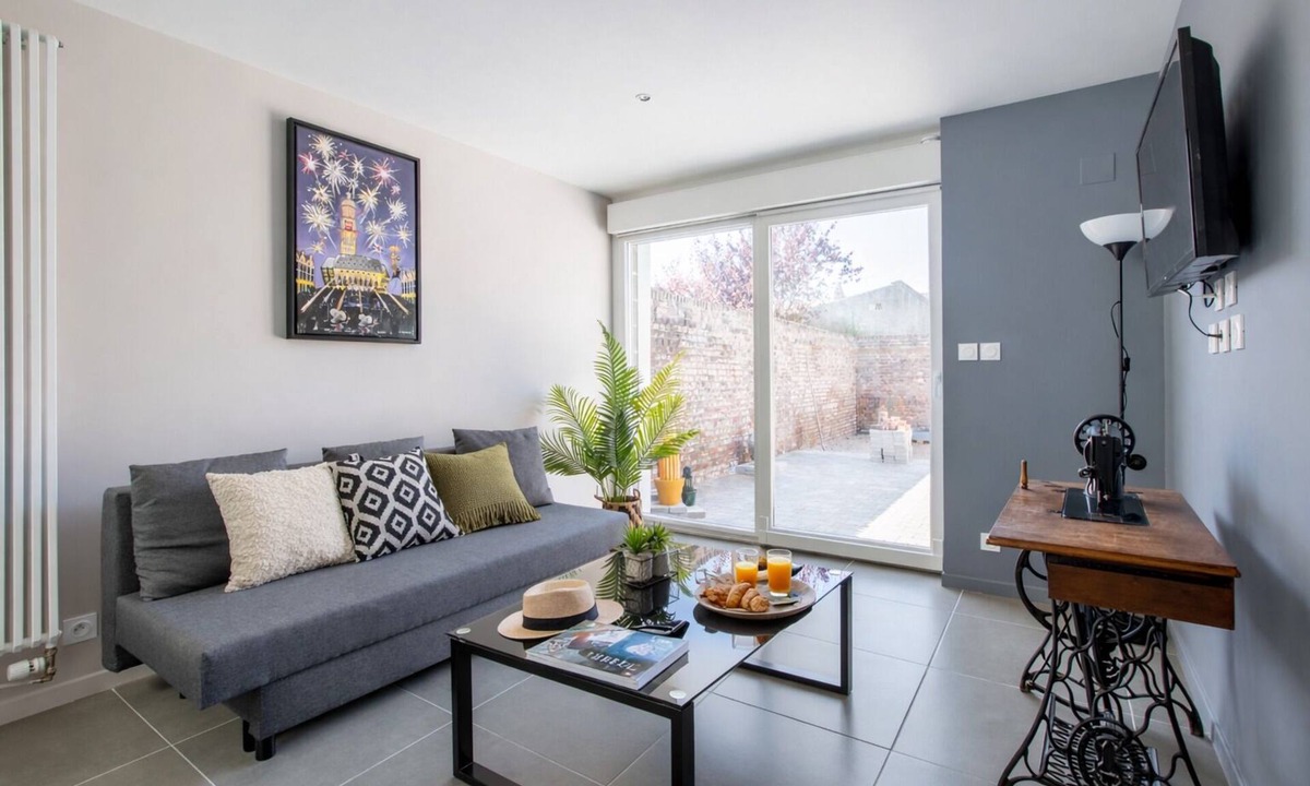 Arras Apartment | Modern apartment with 40m² terrace - Extremely practical