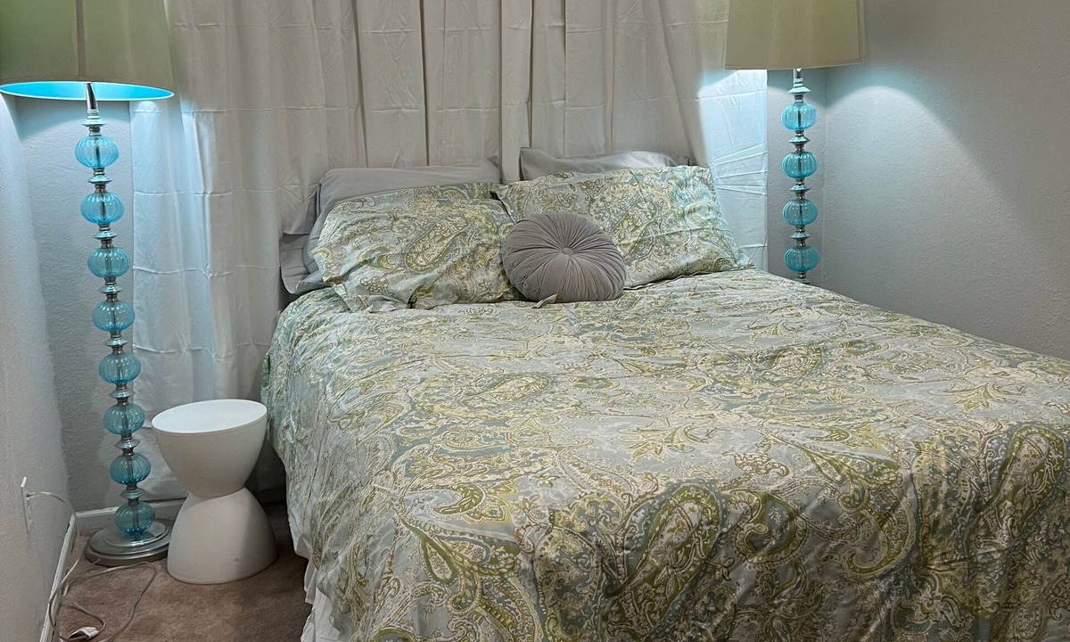 Lee's Summit House | Modern Aqua Oasis, Unit 2