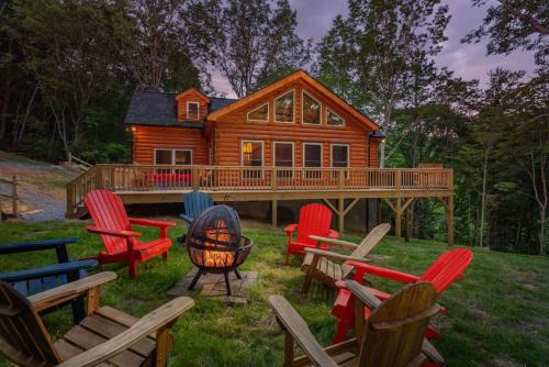 Fairview House | Modern Asheville Cabin Retreat