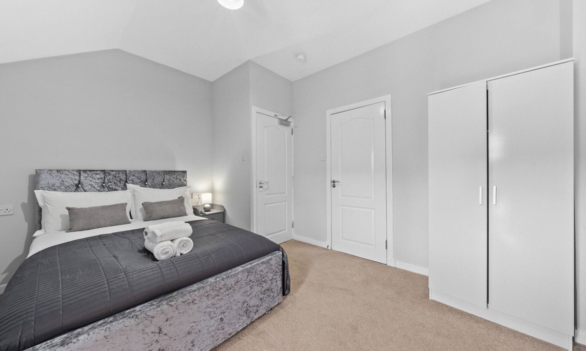 Bannockburn Bed & Breakfast | Modern Bannockburn Guest House - Room 3