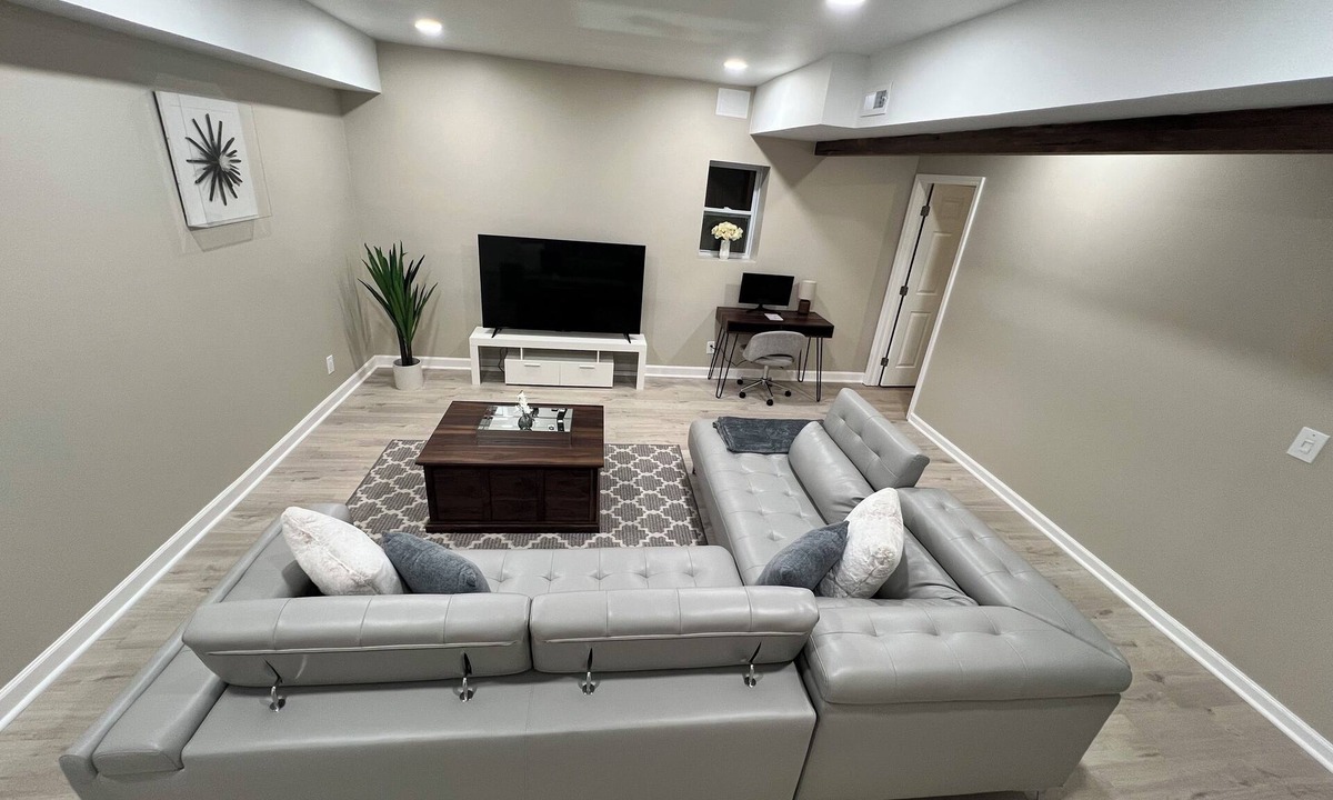 Lawrenceville House | Modern Basement Retreat 2BR King Suite