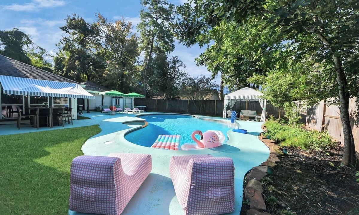 Kingwood House | Modern Boho Oasis | Pool/Spa/Cabana + Arcade+Games