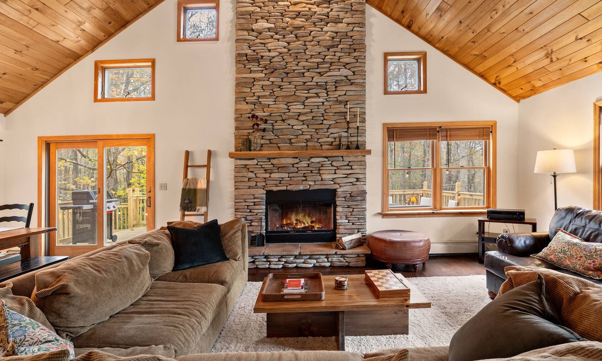 Jewett Cabin | Modern Cabin by Windham/Hunter Mountains