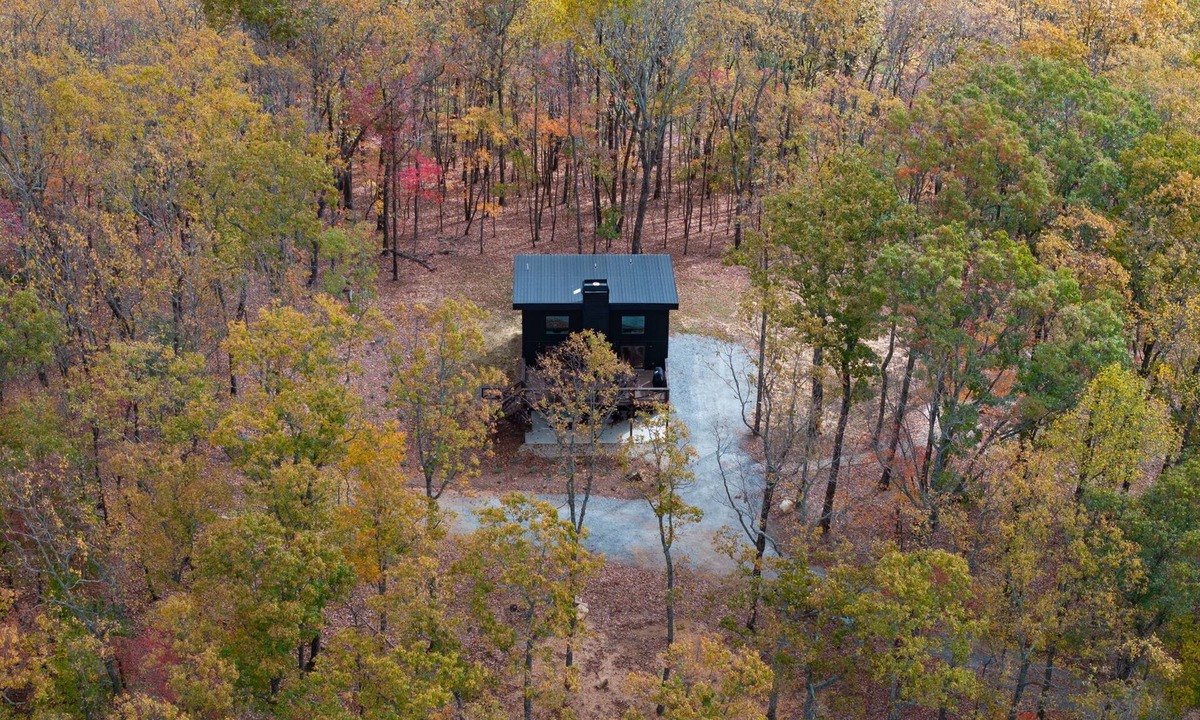 Blue Ridge Cabin | Modern Cabin Secluded Wilderness Escape