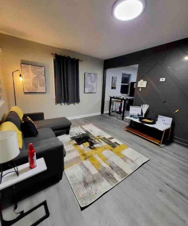Capitol Heights House | Modern Capitol Cottage