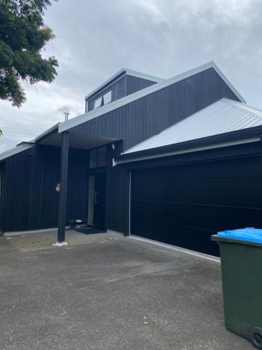 Mount Wellington House | Modern Central Auckland