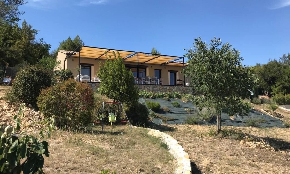 Saint-Ambroix Villa | Modern Cèvenole villa with superb terrace view