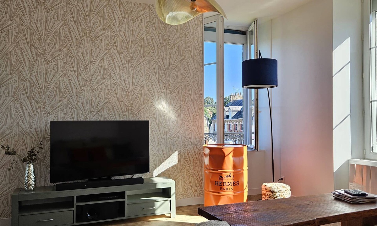 Flers Apartment | Modern & Charming Apartment