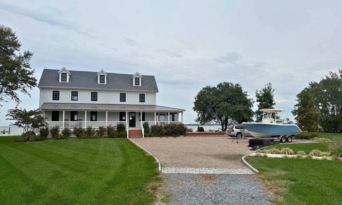 Cambridge House | Modern Chesapeake Waterfront - Heated Pool - Dock