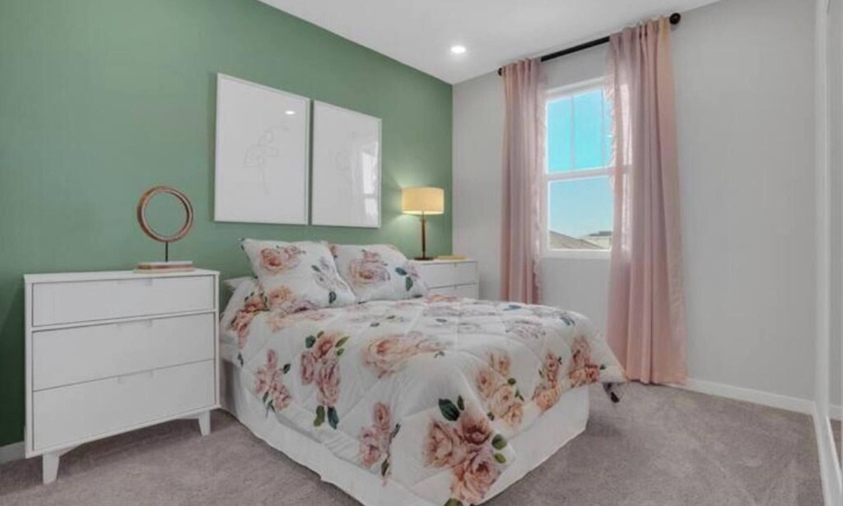 Lathrop House | Modern Comfort: Stanford Crossing Edition