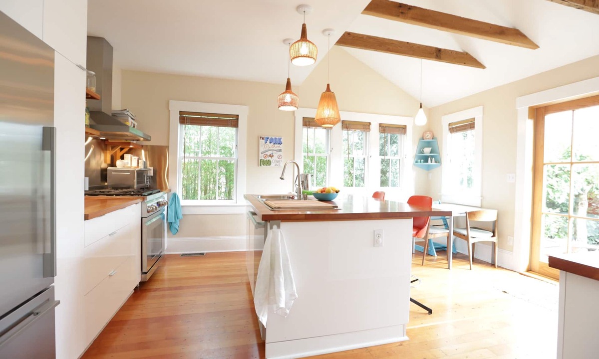 Alberta Arts District House | Modern Comfort, Vintage Charm