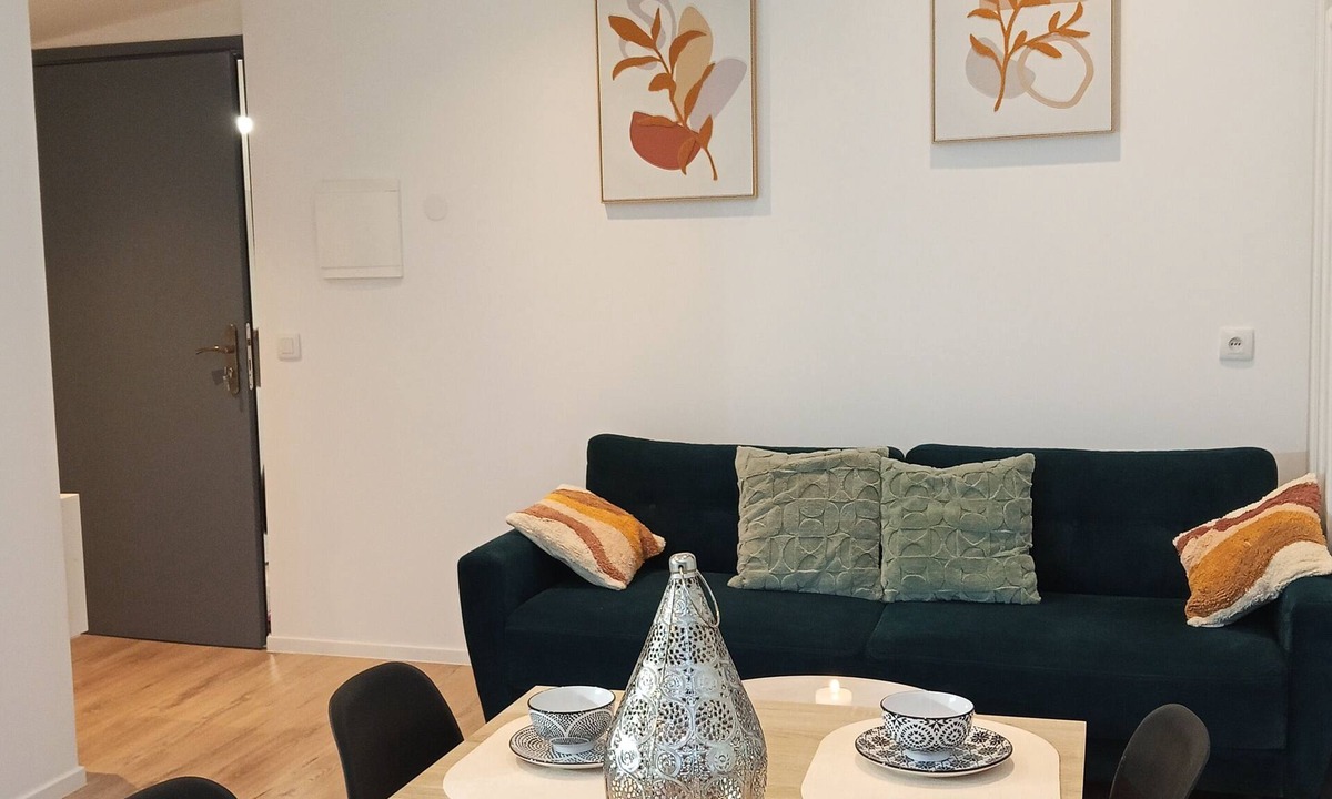 Mardie Apartment | Modern, comfortable 4/6p apartment 10 min from Orleans
