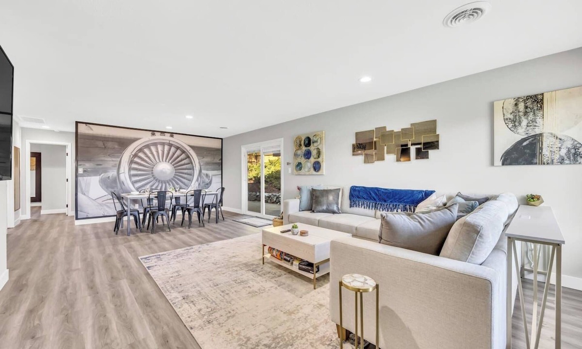 North Auburn House | Modern&Comfy|EV Charger|Kids&Pets| quick 80 access