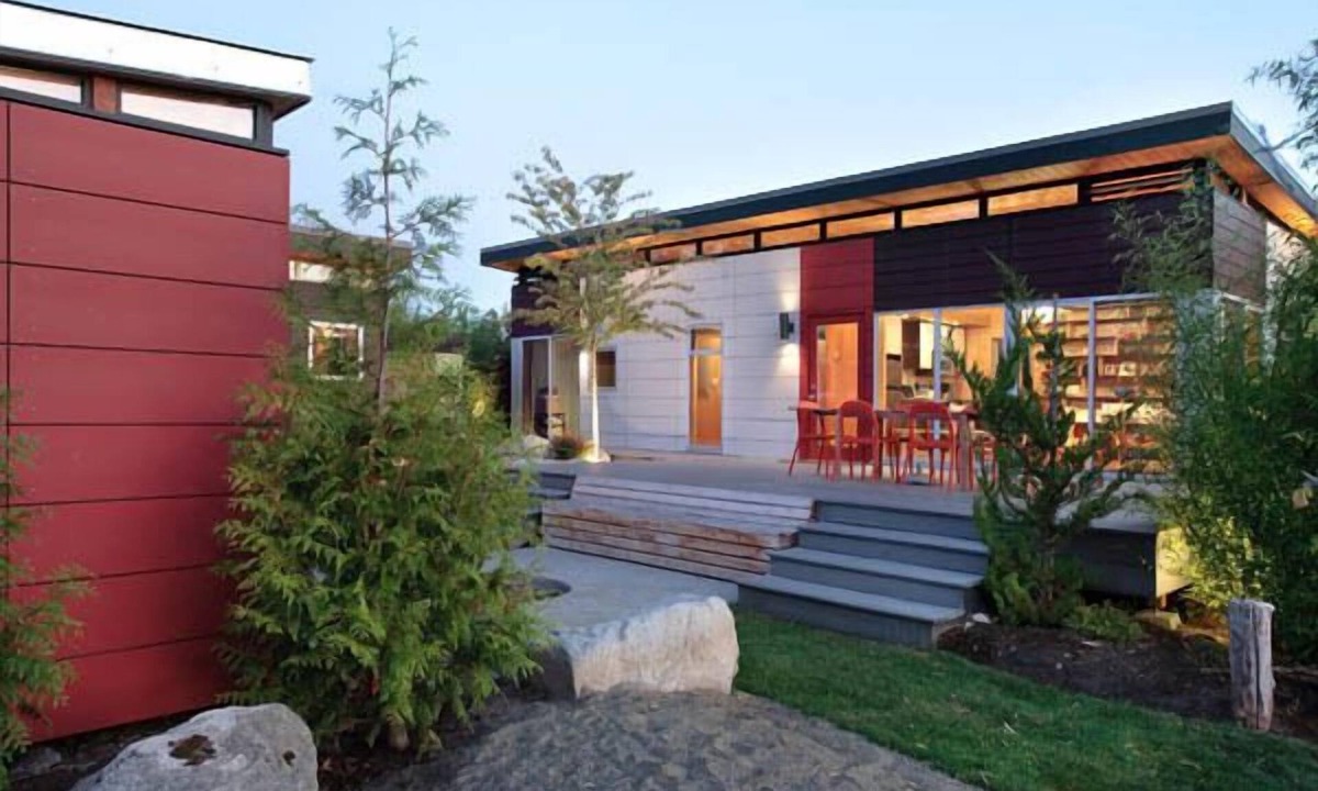 Port Townsend Cottage | Modern Cottage Compound With Decks And Outdoor Fire Pit