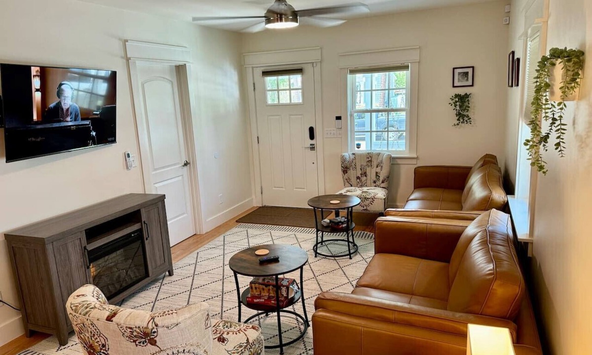 Uptown House | Modern Cottage Downtown. Pets are allowed