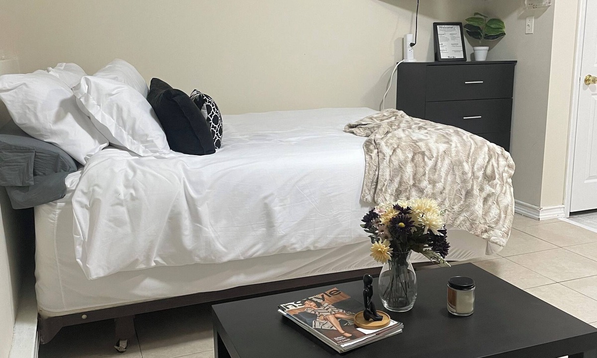 New Springville Apartment | Modern Cozy Studio Apartment