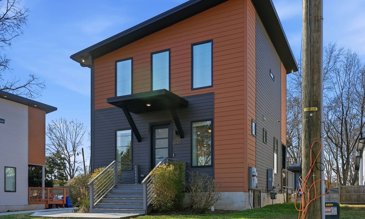 Hayes House | Modern Durham retreat/10 mins from Duke and downtown Durham