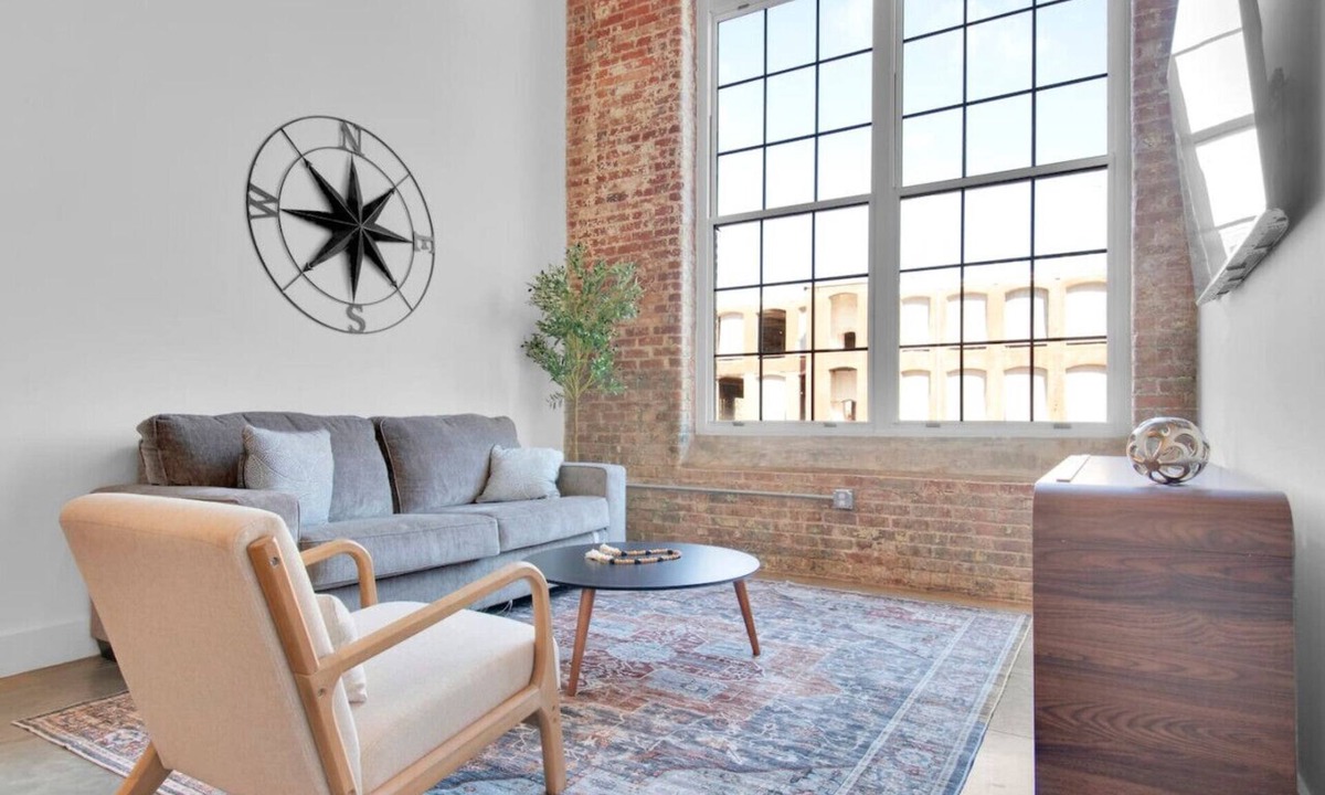 Judson Apartment | Modern Escape | Pool | Easy Access to DT & More!
