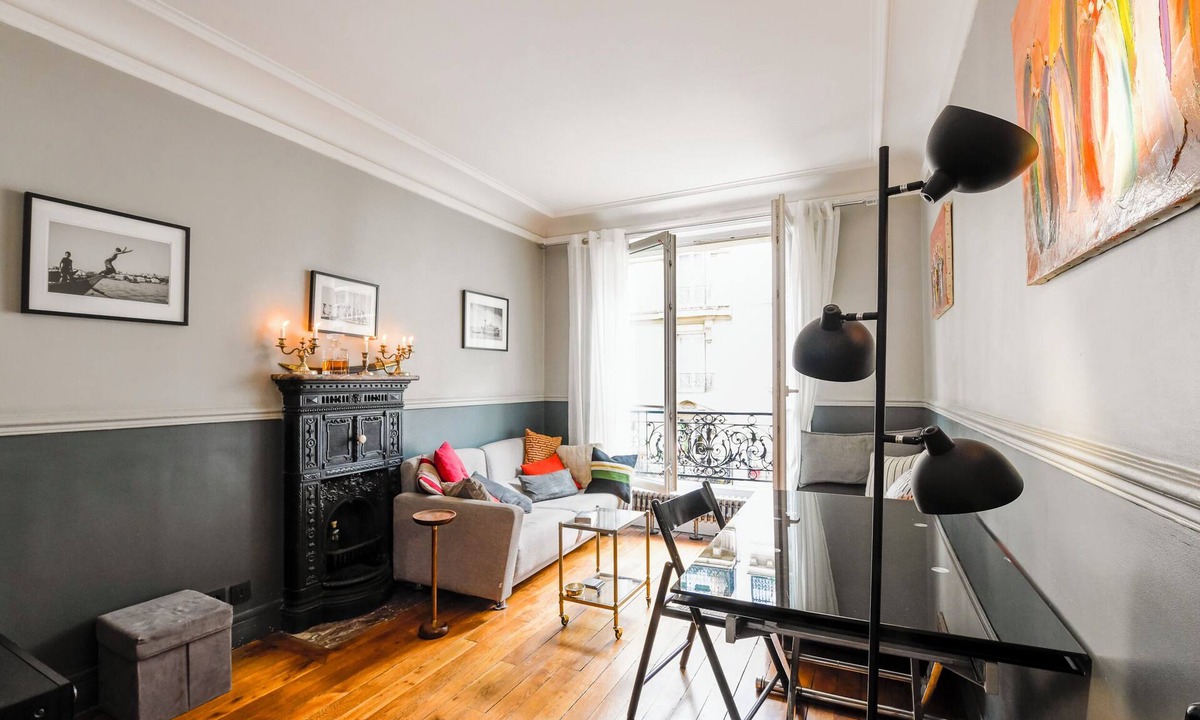 Quartier des Grandes-Carrieres Apartment | Modern Family-Friendly 2BR Stay - Queen Beds - Sleeps 6 – CARR-V-A-P
