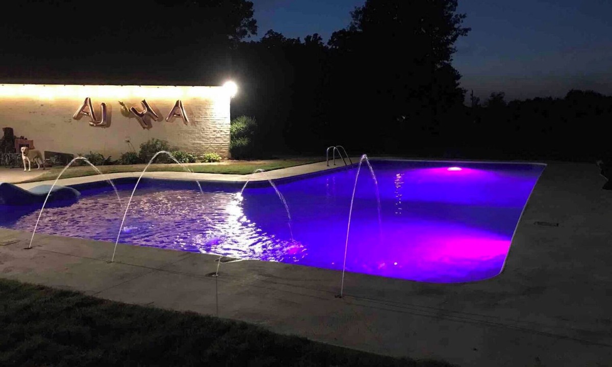 Broken Arrow House | Modern Farmhouse on 6 acres, 7 bedrooms, with a pool.