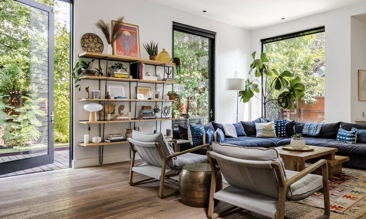 Bouldin House | Modern Farmhouse + Walk to SOCO - Marfa Modern!