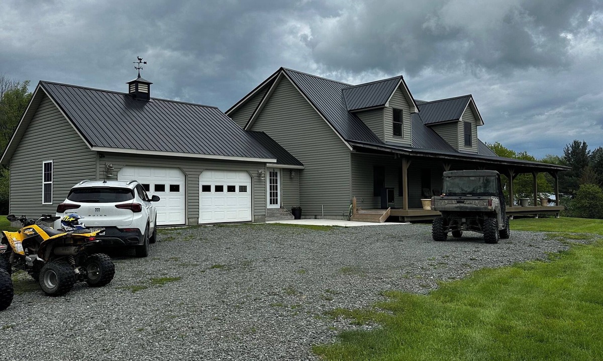 Hammondsport House | Modern Finger Lakes Cabin – Private and Minutes from Keuka Lake & Wineries!