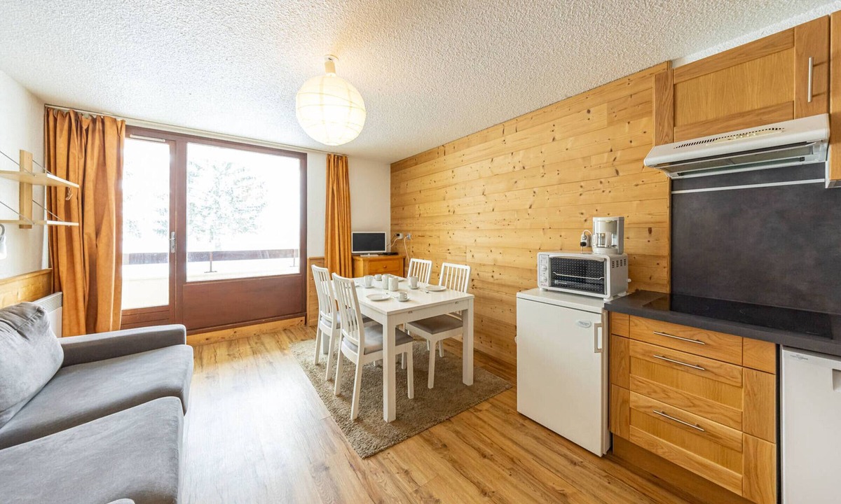 Montgellafrey Apartment | Modern studio near slopes, 4 pers., ski locker