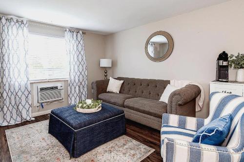 Kettering Apartment | Modern Gem Steps from The Greene UD & WPAFB
