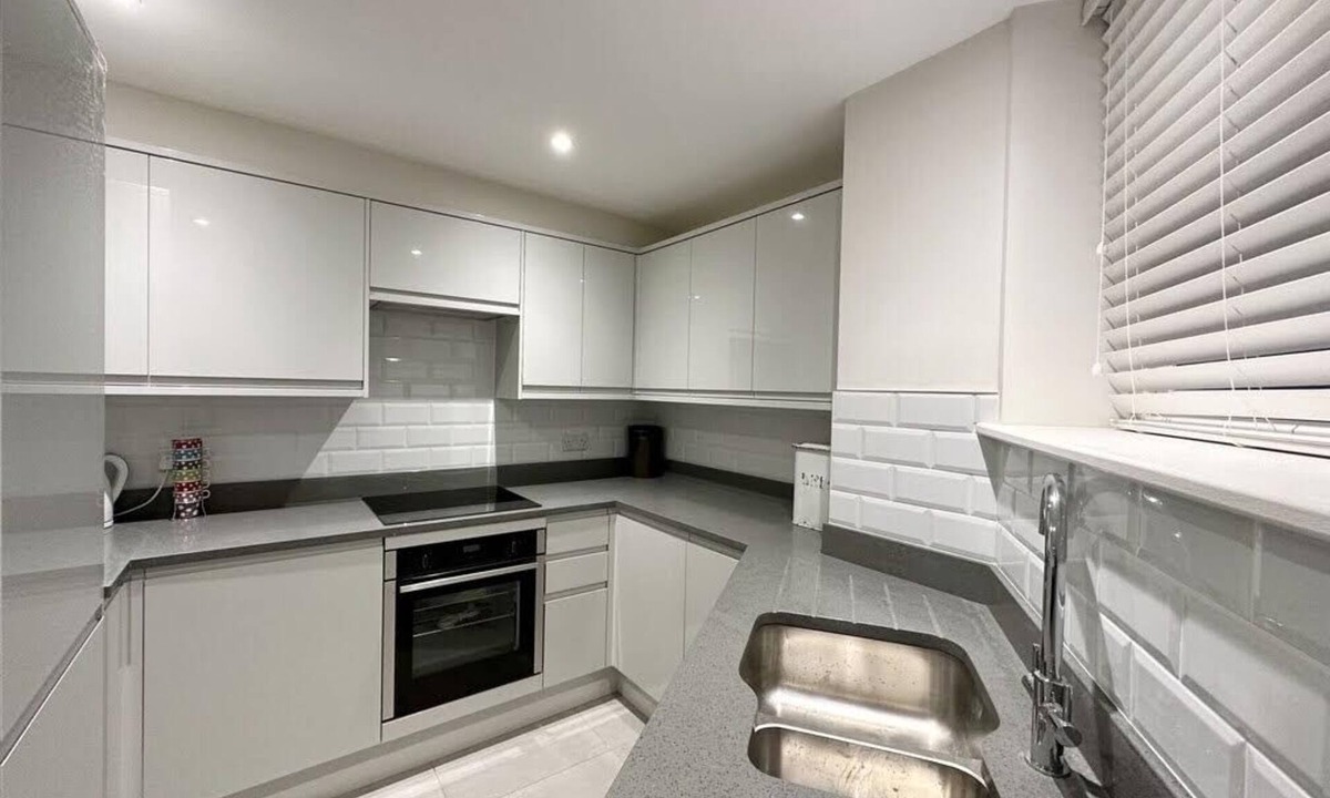 Midsomer Norton Apartment | Modern Ground Floor Apartment