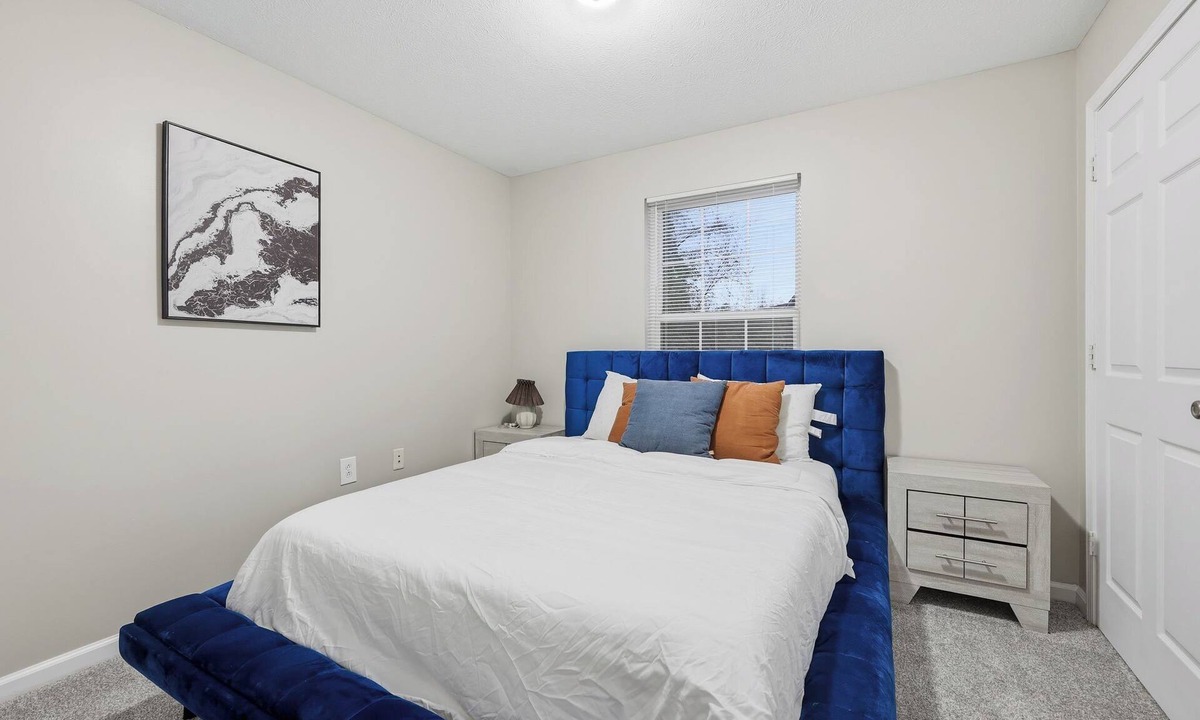 Clarksville Apartment | Modern Highland Park 2BR 2BA Stay