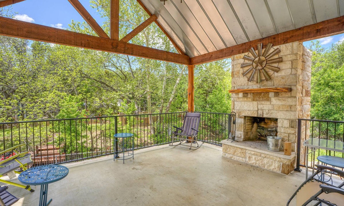 Marble Falls House | Modern Hill Country Retreat | 2 Kings Sleeps 8