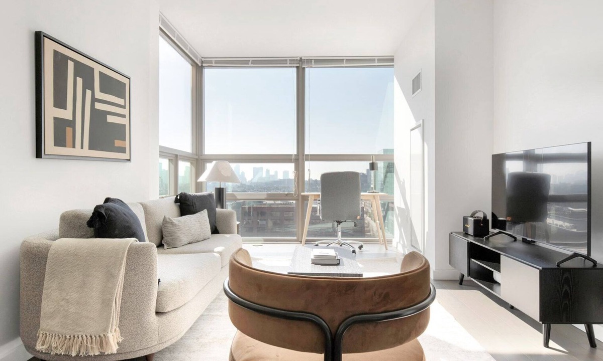 Hoboken Apartment | Modern Hoboken 2BR w/Doorman, Gym & W/D, near shuttle, by Blueground