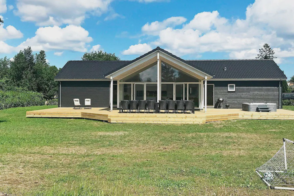 Marielyst House | Modern Holiday Home in Falster with Sauna