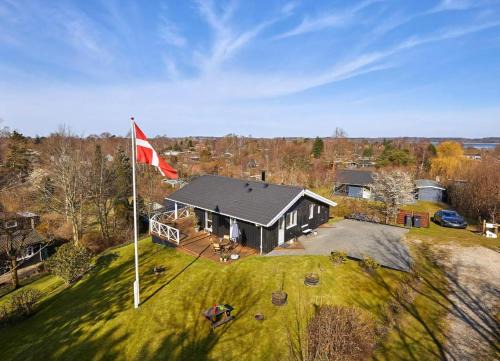 Kulhuse House | Modern Holiday Home In Peaceful Surroundings