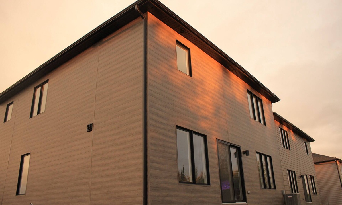 Odessa House | Modern Home in Odessa | 17 Minutes to Kingston