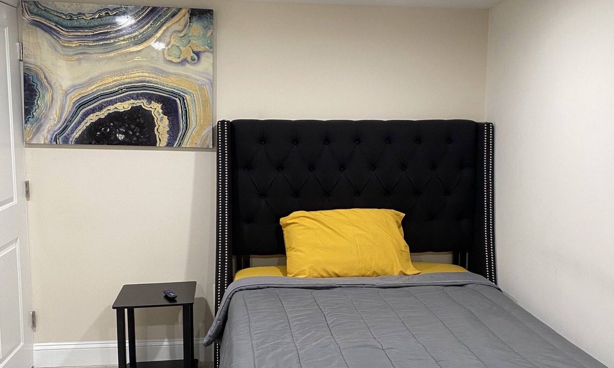 South Philadelphia House | Modern Home in South Philly 6 mins From Stadiums