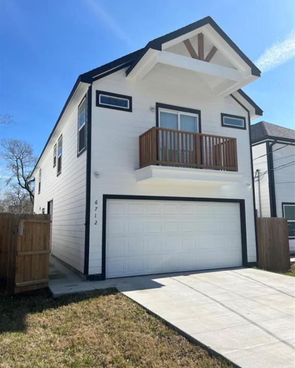 Northeast Houston House | Modern Home Northeast Houston!