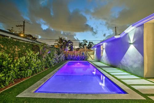 South Middle River House | Modern Home w/Shared Pool in Fort Lauderdale!