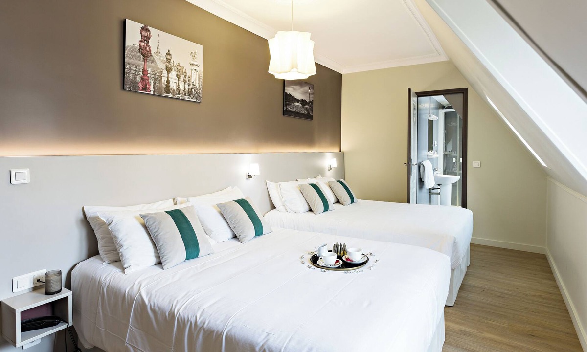 11th Arrondissement Hotel | Modern Hotel
