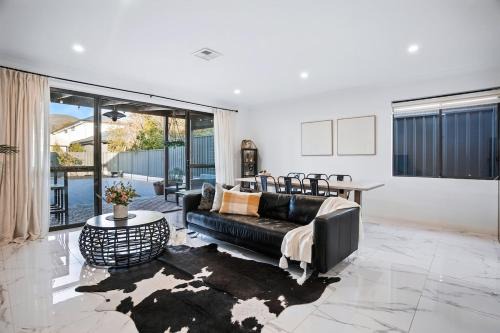 Rostrevor House | Modern house 2 story 4brs 3bath