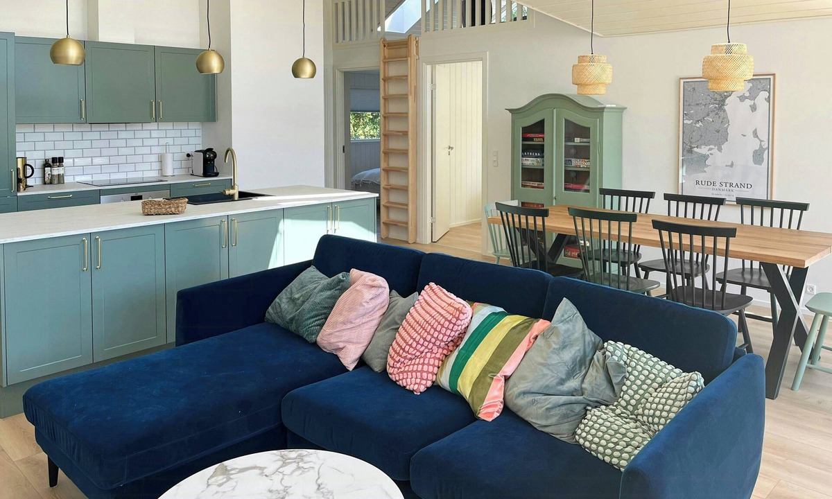 Saksild Strand House | Modern house in second row at Rude Strand