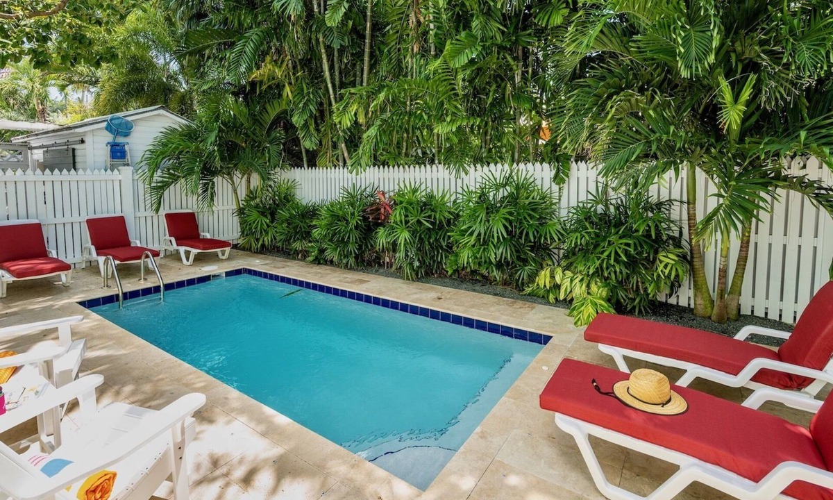 The Meadows House | *MODERN IN THE MEADOWS @ THE MEADOWS* Chic Private Home & Pool + LAST KEY SERV