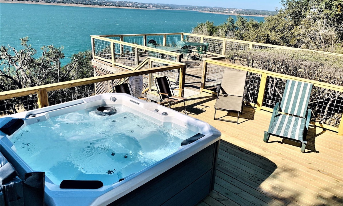 Canyon Lake House | Modern Lakefront, Hot tub, Firepits, Large multi-level decks, Amazing Sunsets