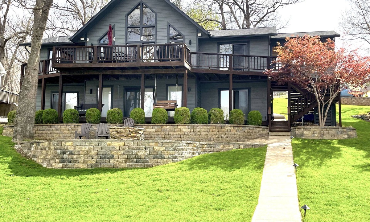 Gravois Mills House | Modern Lakefront Retreat Steps from the Water in a Quiet Cove
