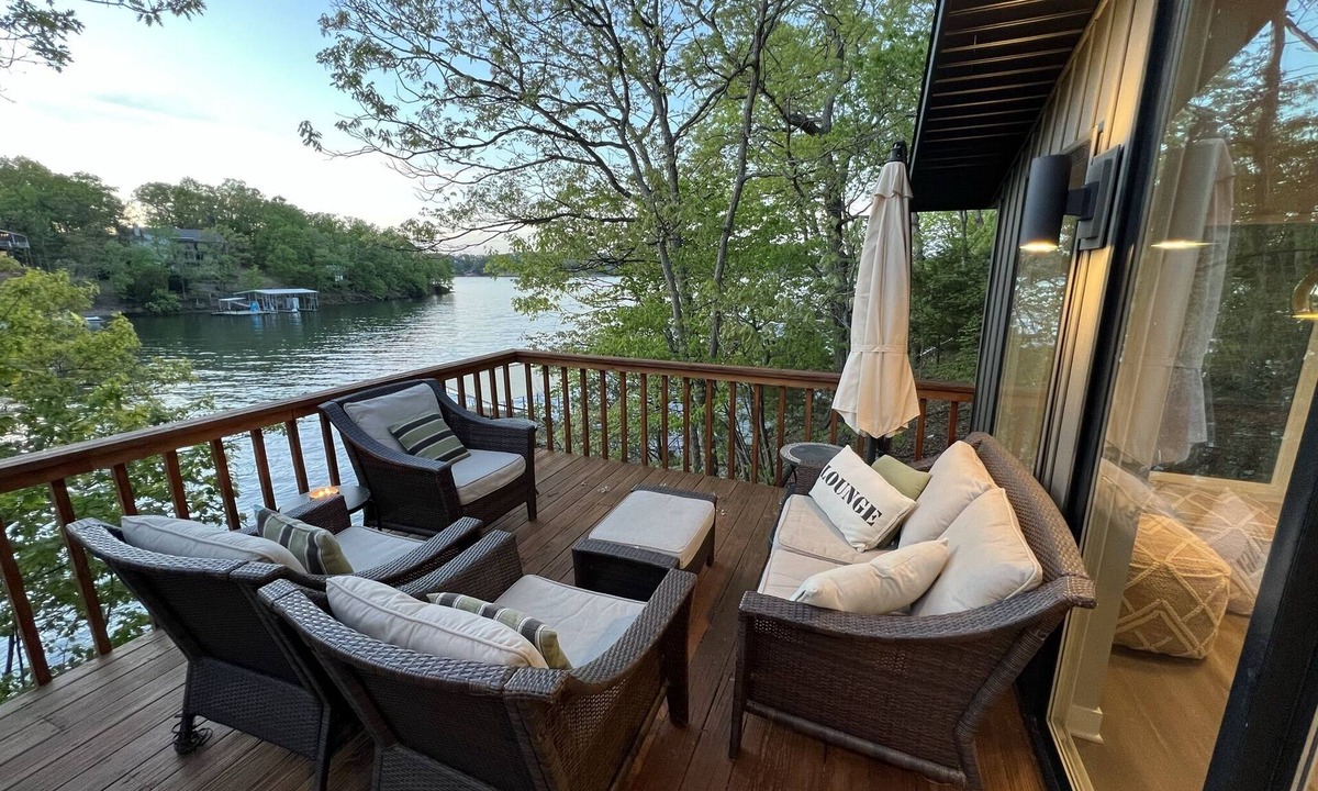Lake Ozark House | Modern lakeside private home, dock, main channel views, off Horsehoe Bend!