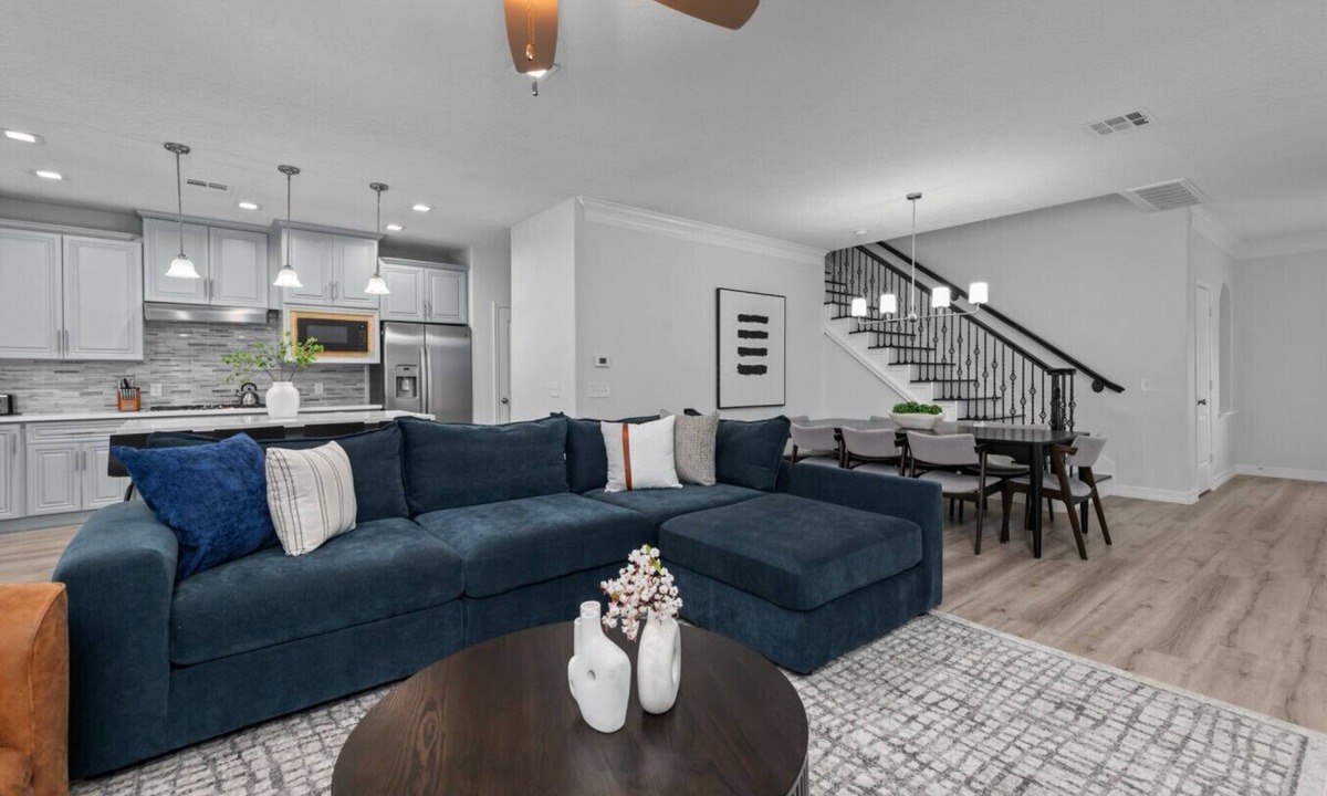 Greater Fondren Southwest House | Modern Large home in Gated Community