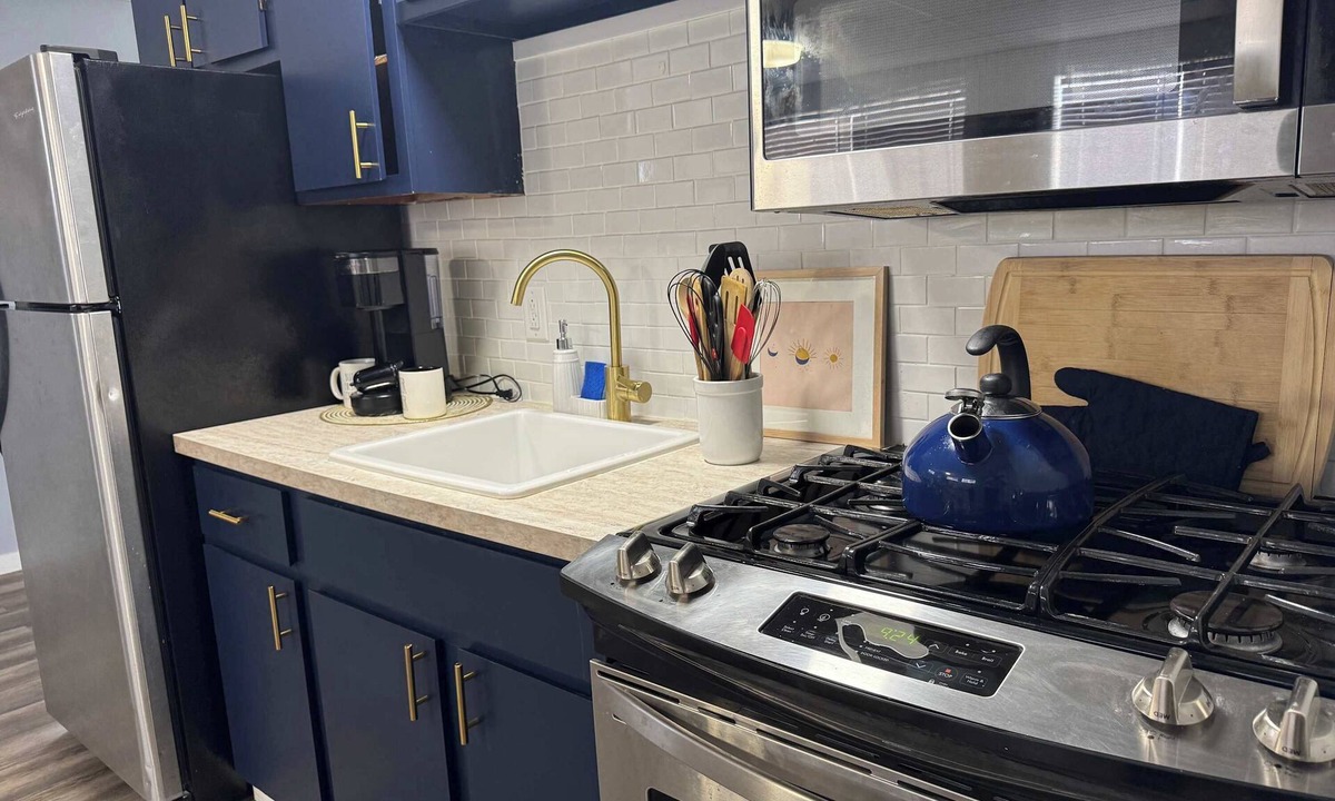 Woonsocket Apartment | Modern LIVIN-1bd 1ba