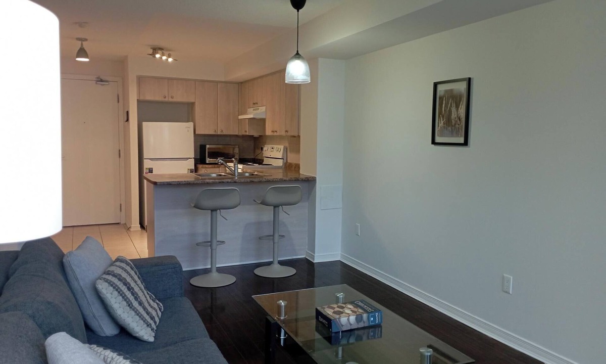 North York Condo | Modern Living Meets Natural Serenity