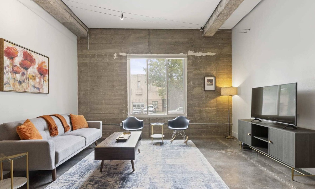 Downtown Austin Apartment | Modern Loft on 5th St